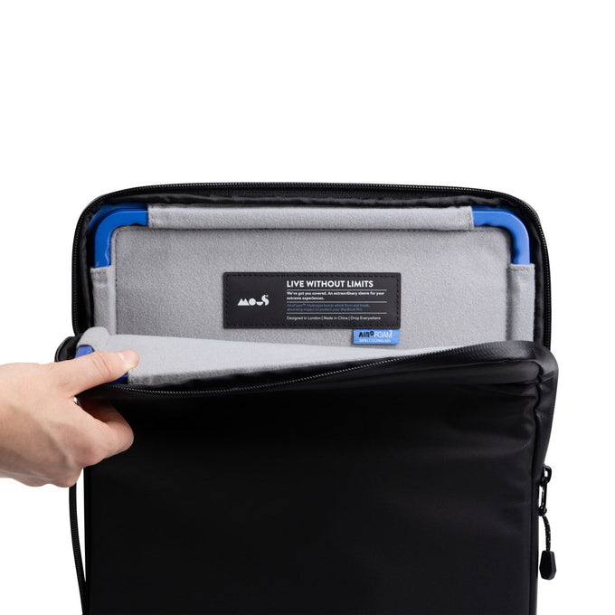 Mous  MagSafe® Compatible Leather Flip Wallet