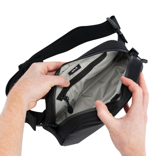 Extreme Commuter Tech Pouch